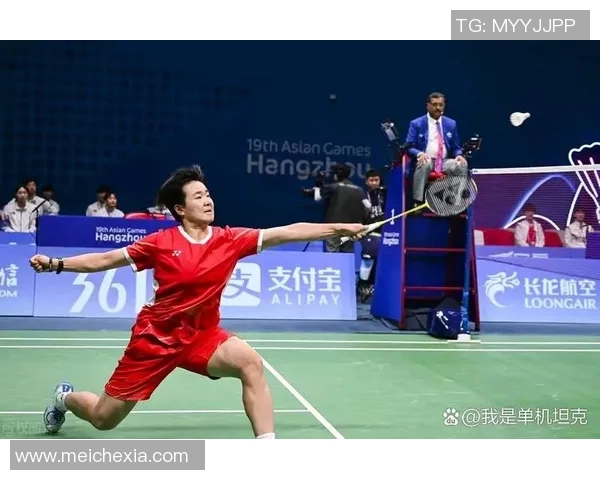 杭州羽毛球队中路突破分析与战术得失探讨